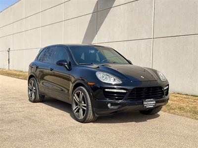 2014 Porsche Cayenne Turbo S   - Photo 4 - Madison, WI 53716