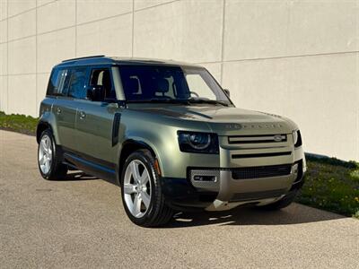 2022 Land Rover Defender 110 X-Dynamic HSE   - Photo 4 - Madison, WI 53716