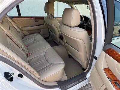 2006 Lexus LS 430   - Photo 13 - Madison, WI 53716