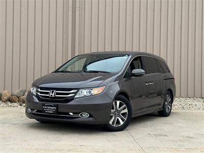 2014 Honda Odyssey Touring Elite   - Photo 2 - Madison, WI 53716