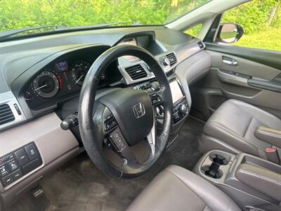 2014 Honda Odyssey Touring Elite   - Photo 17 - Madison, WI 53716