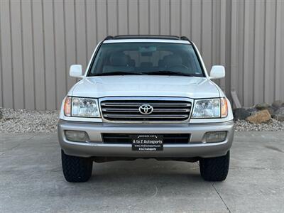 2003 Toyota Land Cruiser   - Photo 5 - Madison, WI 53716