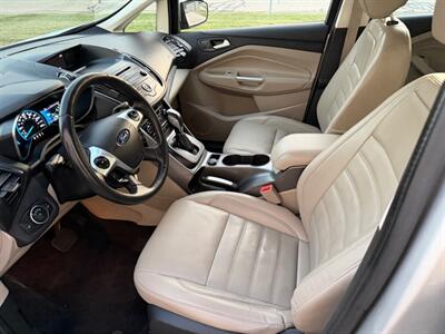 2017 Ford C-MAX Energi SE - Photo 19 - Madison, WI 53716