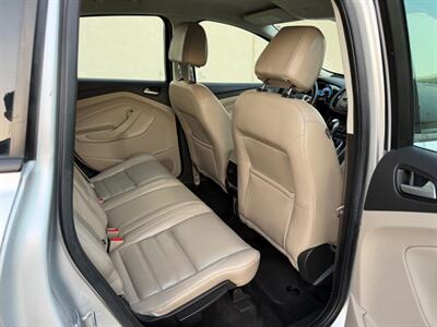 2017 Ford C-MAX Energi SE - Photo 14 - Madison, WI 53716