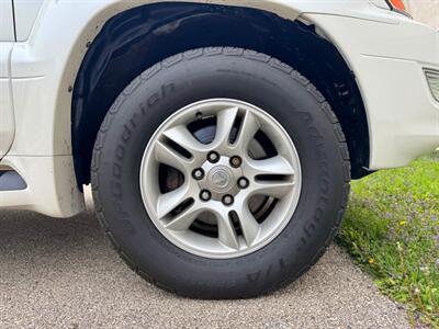 2008 Lexus GX 470 - Photo 41 - Madison, WI 53716