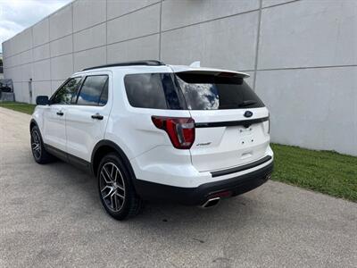 2017 Ford Explorer Sport   - Photo 3 - Madison, WI 53716
