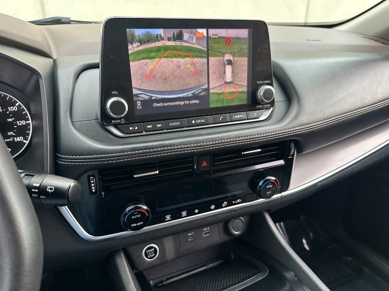 2021 Nissan Rogue SV photo 26