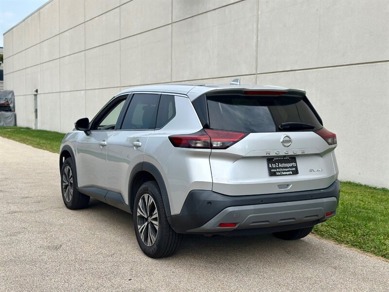 2021 Nissan Rogue SV photo 8
