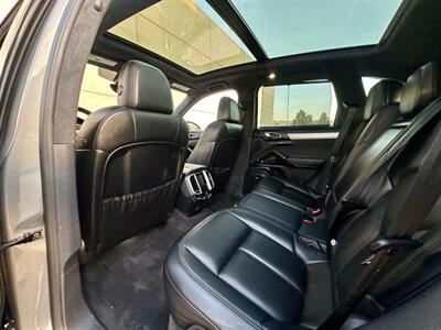 2016 Porsche Cayenne GTS   - Photo 12 - Madison, WI 53716