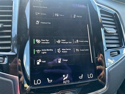 2016 Volvo XC90 T8 eAWD R-Design - Photo 30 - Madison, WI 53716