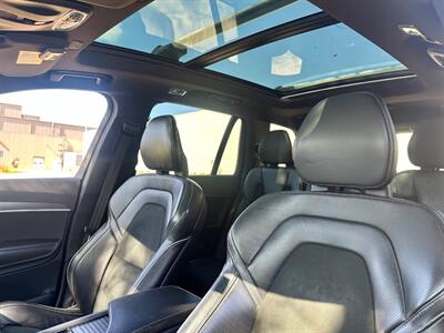 2016 Volvo XC90 T8 eAWD R-Design - Photo 13 - Madison, WI 53716