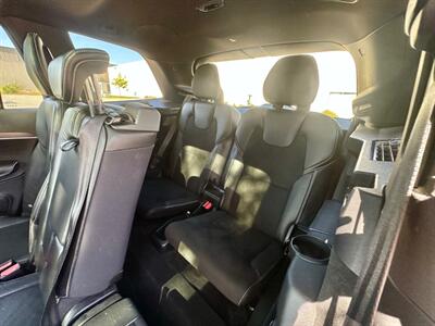 2016 Volvo XC90 T8 eAWD R-Design - Photo 21 - Madison, WI 53716