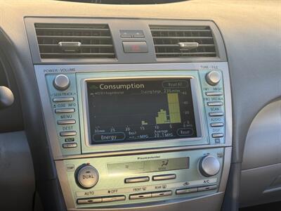 2008 Toyota Camry Hybrid   - Photo 28 - Madison, WI 53716