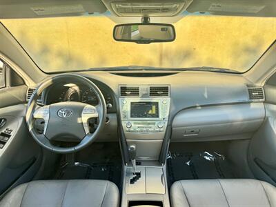 2008 Toyota Camry Hybrid   - Photo 14 - Madison, WI 53716