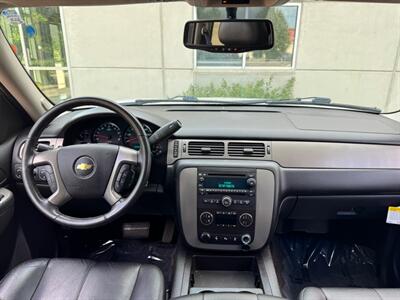 2013 Chevrolet Avalanche LT Black Diamond   - Photo 14 - Madison, WI 53716