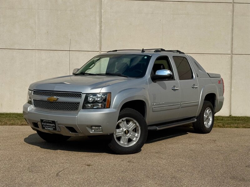 2013 Chevrolet Avalanche LT Black Diamond  