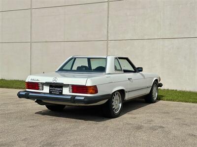 1981 Mercedes-Benz 380-Class 380 SL   - Photo 11 - Madison, WI 53716