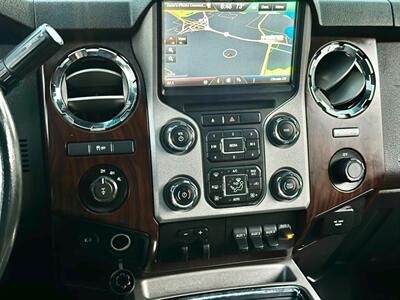 2015 Ford F-250 Super Duty Lariat   - Photo 29 - Madison, WI 53716