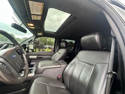 2015 Ford F-250 Super Duty Lariat   - Photo 2 - Madison, WI 53716