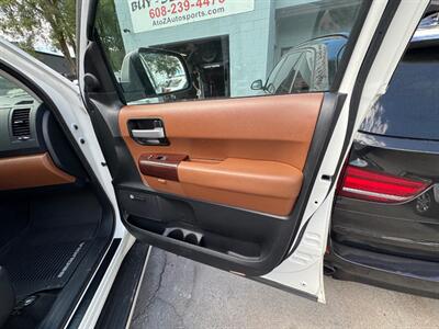 2014 Toyota Sequoia Platinum   - Photo 18 - Madison, WI 53716
