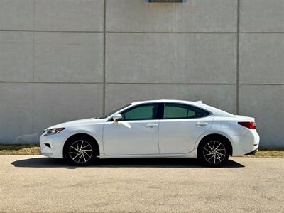 2016 Lexus ES 350   - Photo 6 - Madison, WI 53716