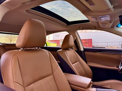 2016 Lexus ES 350   - Photo 20 - Madison, WI 53716