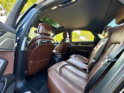 2014 Audi A8 4.0T quattro - Photo 24 - Madison, WI 53716