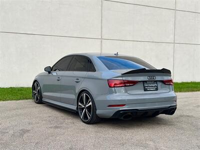 2018 Audi RS 3 2.5T quattro   - Photo 10 - Madison, WI 53716