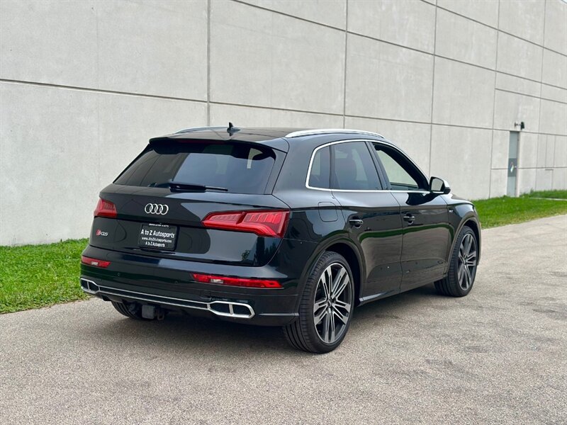 2018 Audi SQ5 Prestige photo 3