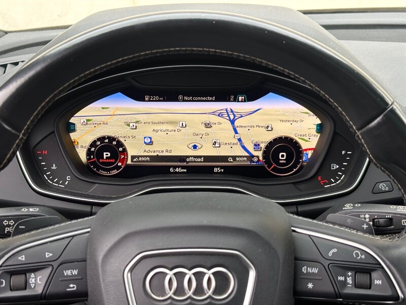 2018 Audi SQ5 Prestige photo 18