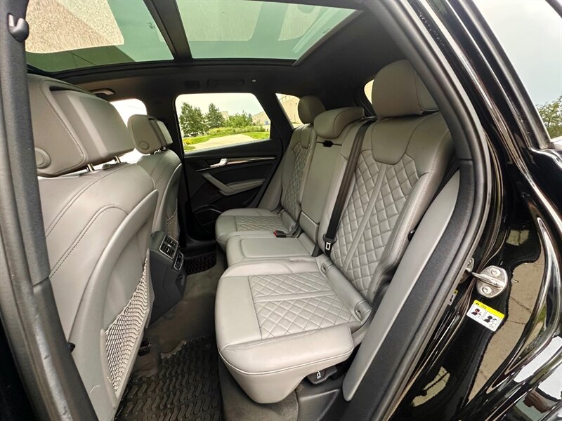 2018 Audi SQ5 Prestige photo 16