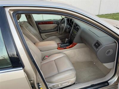 2004 Lexus GS 300   - Photo 13 - Madison, WI 53716