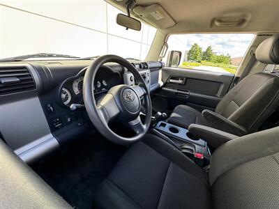 2007 Toyota FJ Cruiser 4dr SUV - Photo 16 - Madison, WI 53716