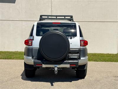2007 Toyota FJ Cruiser 4dr SUV - Photo 13 - Madison, WI 53716