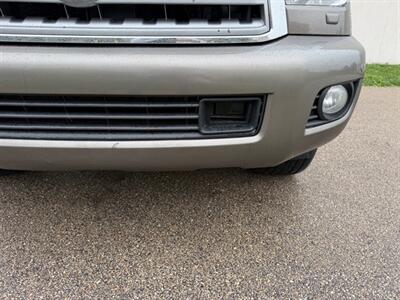 2012 Toyota Sequoia Platinum - Photo 6 - Madison, WI 53716