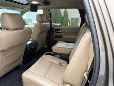 2012 Toyota Sequoia Platinum - Photo 24 - Madison, WI 53716