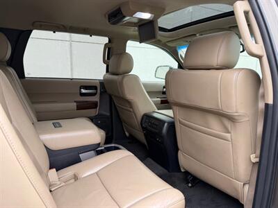 2012 Toyota Sequoia Platinum - Photo 21 - Madison, WI 53716
