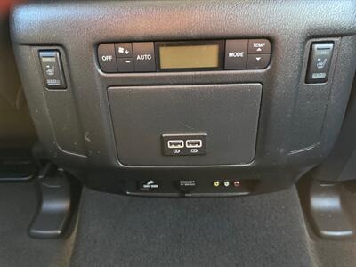 2017 Nissan Armada Platinum - Photo 31 - Madison, WI 53716