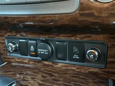 2017 Nissan Armada Platinum - Photo 30 - Madison, WI 53716
