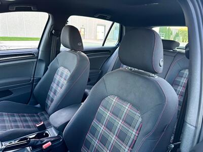 2016 Volkswagen Golf GTI S   - Photo 18 - Madison, WI 53716