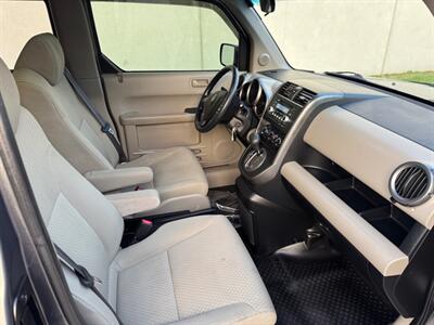 2011 Honda Element EX   - Photo 10 - Madison, WI 53716