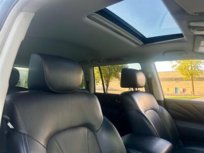 2017 INFINITI QX80   - Photo 20 - Madison, WI 53716