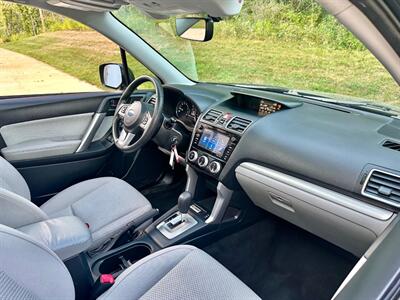 2018 Subaru Forester 2.5i Premium   - Photo 19 - Madison, WI 53716