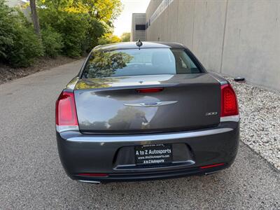 2018 Chrysler 300 Series Touring - Photo 23 - Madison, WI 53716