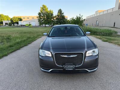 2018 Chrysler 300 Series Touring - Photo 7 - Madison, WI 53716