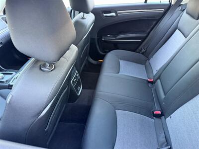 2018 Chrysler 300 Series Touring - Photo 16 - Madison, WI 53716
