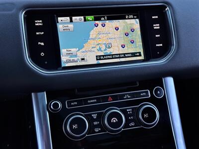 2015 Land Rover Range Rover Sport HSE   - Photo 30 - Madison, WI 53716