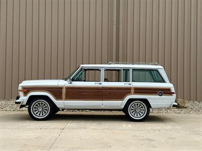 1984 Jeep Grand Wagoneer 4dr   - Photo 6 - Madison, WI 53716