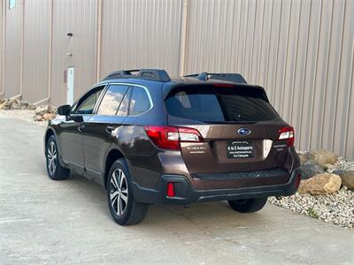 2019 Subaru Outback 3.6R Limited   - Photo 8 - Madison, WI 53716