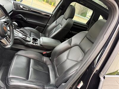 2016 Porsche Cayenne   - Photo 26 - Madison, WI 53716
